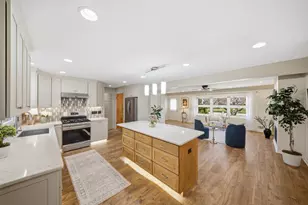 3914 Harwich Ln, Jackson, MI 49201 - Photo 8