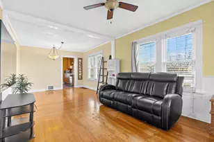 325 Whitcomb St, Kalamazoo, MI 49001 - Photo 4