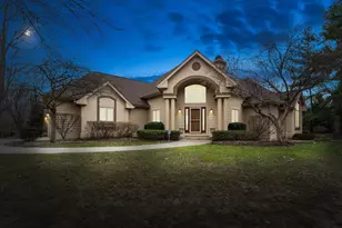 33084 Lake Forest Ct, Niles, MI 49120 - Photo 1