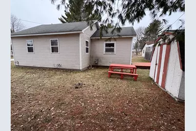 112 W 11th Street, Evart, MI 49631 - Photo 6