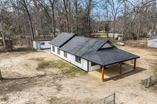 908 Grove St, Pullman, MI 49450 - Photo 4