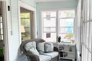 1008 Wayne St, Saint Joseph, MI 49085 - Photo 8