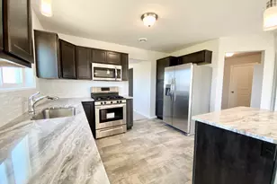 4257 Old Farm Dr, Wayland, MI 49348 - Photo 2