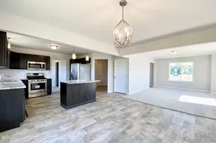 4257 Old Farm Dr, Wayland, MI 49348 - Photo 8