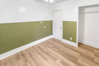 7335 Wiegand Boulevard, Center Line, MI 48015 - Photo 8