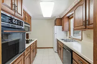 9191 Alidor Rd, Schoolcraft, MI 49087 - Photo 12