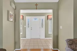 185 Hickory Hills, Marshall, MI 49068 - Photo 6