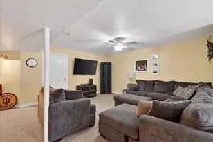 185 Hickory Hills, Marshall, MI 49068 - Photo 34