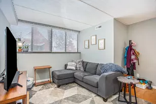 460 E Fulton Street E, Grand Rapids, MI 49503 - Photo 4