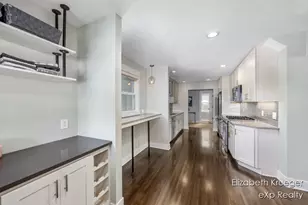 2412 Lake Dr SE, Grand Rapids, MI 49506 - Photo 18