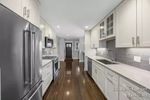 2412 Lake Dr SE, Grand Rapids, MI 49506 - Photo 12