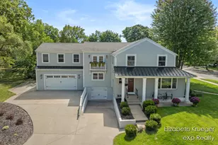 2412 Lake Dr SE, Grand Rapids, MI 49506 - Photo 42