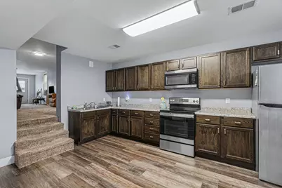 241 Helen Avenue, Otsego, MI 49078 - Photo 4