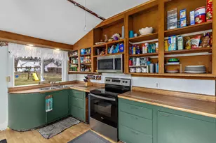 125 N A St, Trufant, MI 49347 - Photo 8