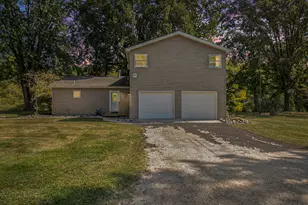 7842 Main St, Newaygo, MI 49337 - Photo 2