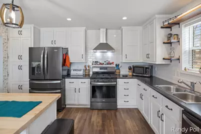 5904 E Division Street, Newaygo, MI 49337 - Photo 8