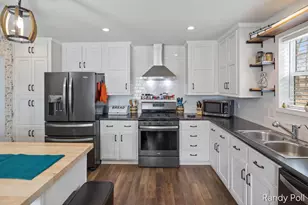 5904 E Division St, Newaygo, MI 49337 - Photo 8