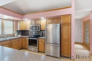 6957 Pinehurst Ln NE, Rockford, MI 49341 - Photo 10