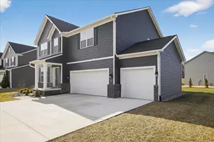 2757 Salt Springs Dr, Saline, MI 48176 - Photo 2