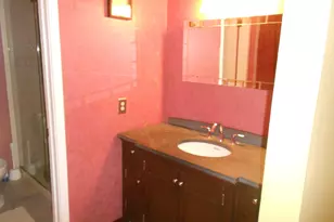 129 Balmoral Ct, Kalamazoo, MI 49006 - Photo 12