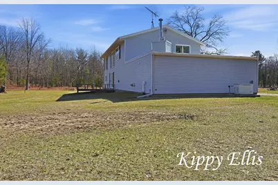 2860 Fenner Road, Muskegon, MI 49445 - Photo 14