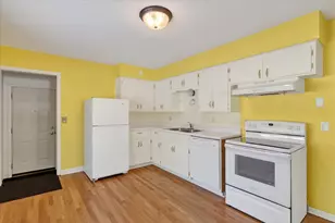 8949 Stadium Dr, Kalamazoo, MI 49009 - Photo 18