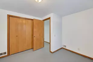 8949 Stadium Dr, Kalamazoo, MI 49009 - Photo 28