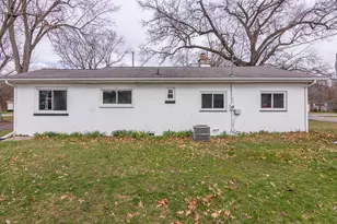 401 W St Marys St, Decatur, MI 49045 - Photo 4
