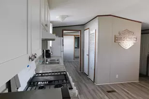 204 Landmark St, Sparta, MI 49345 - Photo 10