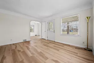 16267 Edmore Dr, Detroit, MI 48205 - Photo 4