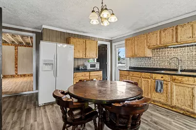 202 E Arbor Street, Marcellus, MI 49067 - Photo 4