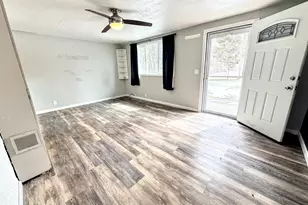 216 Fern Ave, Cadillac, MI 49601 - Photo 2