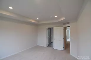 105 Salt Springs Dr, Saline, MI 48176 - Photo 22