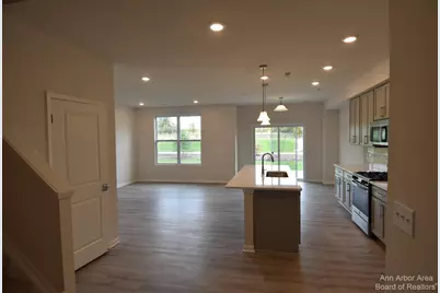 105 Salt Springs Drive, Saline, MI 48176 - Photo 4