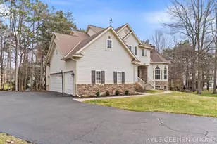 14717 Foxboro Ct, Holland, MI 49424 - Photo 16