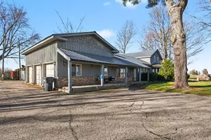 59379 Territorial Rd, Decatur, MI 49045 - Photo 2