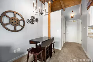 940 Monroe Ave NW, Grand Rapids, MI 49503 - Photo 14