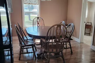 515 Selby St, Hopkins, MI 49328 - Photo 4