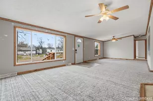 762 Dollies Ln, Hastings, MI 49058 - Photo 4