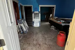 396 Upton Ave, Battle Creek, MI 49037 - Photo 2