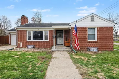 118 W Hoffman Street, Three Rivers, MI 49093 - Photo 1