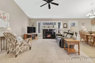 1518 Pleasant Wood Dr, Rockford, MI 49341 - Photo 12