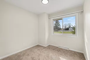 1556 Mullins Ave NW, Grand Rapids, MI 49534 - Photo 16