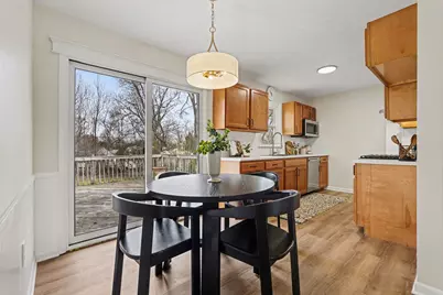 1556 Mullins Avenue NW, Grand Rapids, MI 49534 - Photo 8