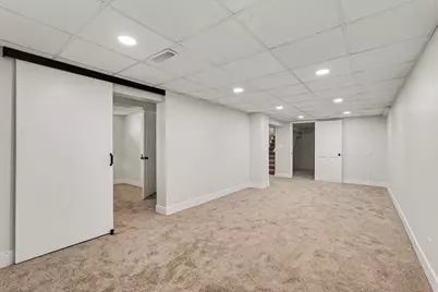 1556 Mullins Avenue NW, Grand Rapids, MI 49534 - Photo 18