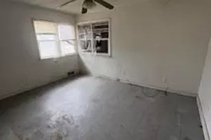 186 Howland St, Battle Creek, MI 49037 - Photo 12