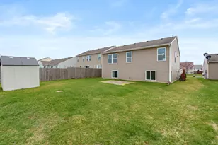 1320 Gardner Pond Ln, Vicksburg, MI 49097 - Photo 28