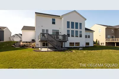 13711 Harrington Landing, Holland, MI 49424 - Photo 2