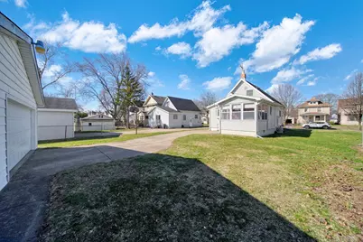 409 Bates Street, Jackson, MI 49202 - Photo 34