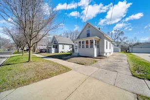 409 Bates St, Jackson, MI 49202 - Photo 2